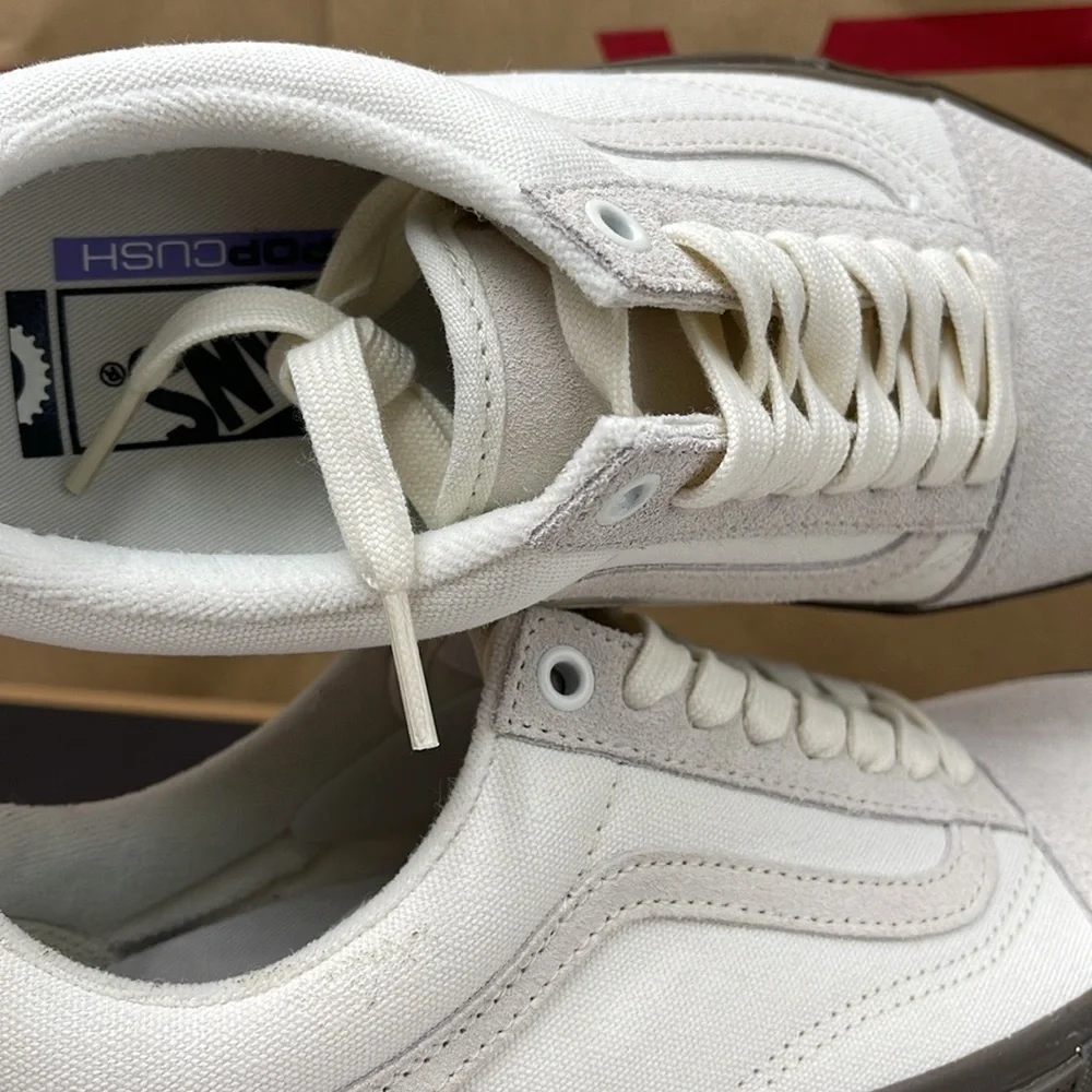 Vans WMNS Bmx Old Skool
Marshmallow/Gum
VN0005UZOVM Sneakers - Picture 13 of 16